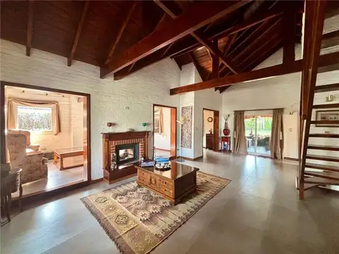 Casa en Venta de 5 dormitorios