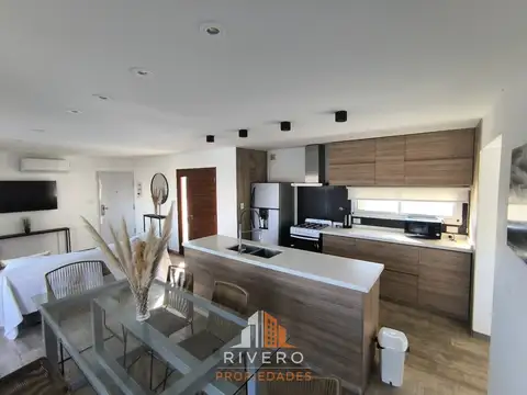 Casa en Alquiler en Horizontes al Sur, USD 1.200