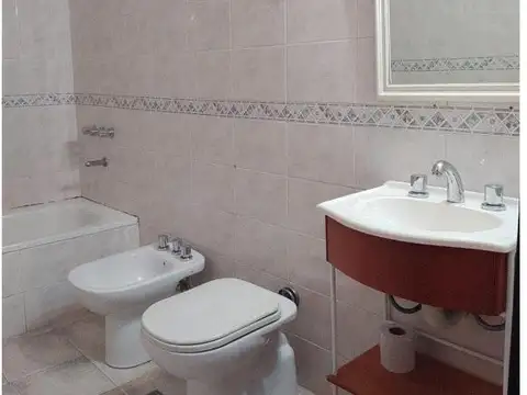 Depto Tipo Casa en Alquiler 22 años