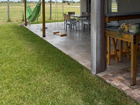 Casa en Alquiler en Fincas Del Rosedal, $ 1.300.000