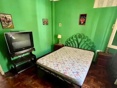 PRIMER PISO POR ESCALERA