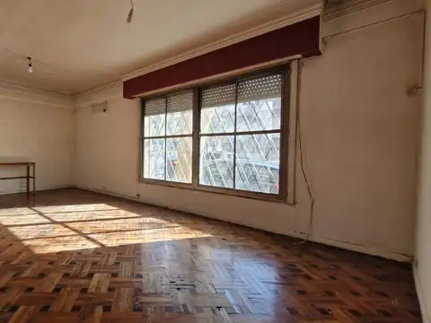 Depto Tipo Casa en Venta de 7 ambientes