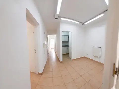 Oficina en Alquiler en Salta, $ 800.000