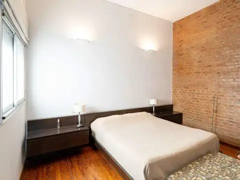 Departamento 8 ambientes con 2 baños