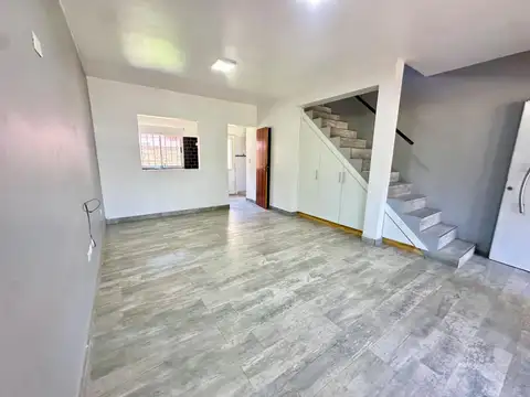 Casa en Venta en Malvinas Argentinas, USD 85.000