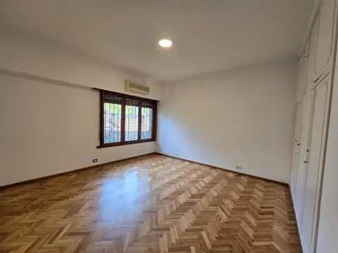 Oficina en Alquiler en Lomas de San Isidro, USD 2.500