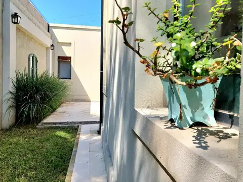 CASA EN CASCO HISTÓRICO DE ARECO.