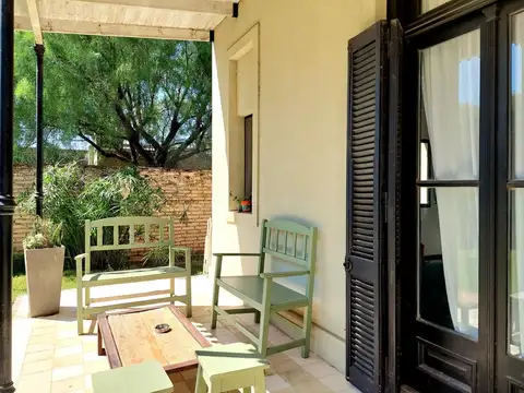 Casa 4 ambientes con 3 baños