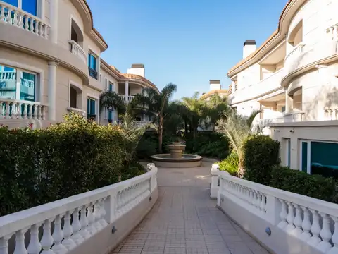 Departamento en Venta en Alberdi, USD 710.000