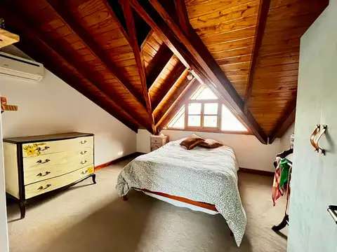 VENTA POLVORINES Casa + 3 Loc con jardín y garage