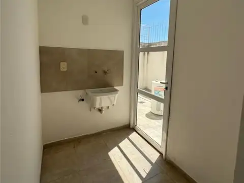 Departamento 3 ambientes con 1 baño