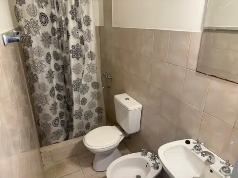 Avenida Gobernador Valentín Vergara 4500