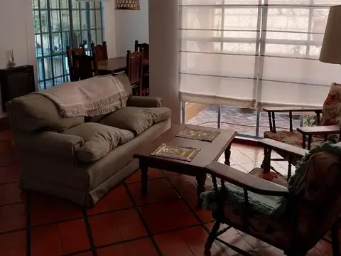 Casa en Alquiler en Victoria Barrio Centro, USD 2.000