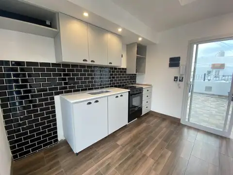 Oficina/consultorio a estrenar -Zona Plaza Rocha - 3 de Febrero al 3800 - Mar del Plata