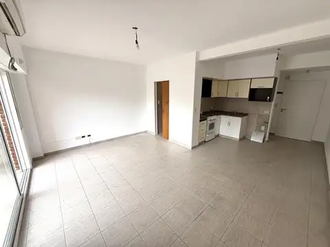 Departamento en Alquiler en Villa Urquiza, $ 650.000