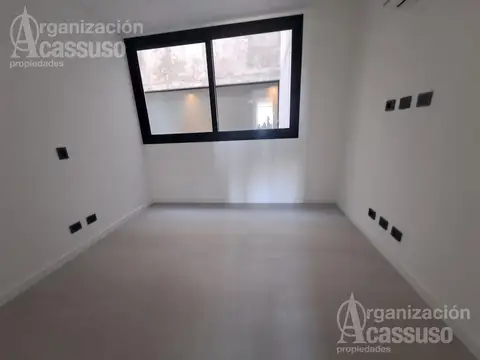 Departamento en Venta con 2 cocheras