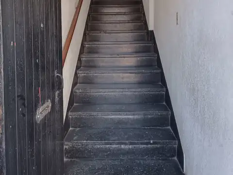 Vélez Sársfield 6000, Piso 1