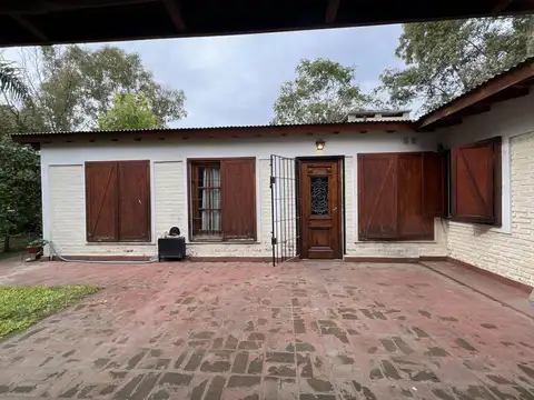 Los Claveles  al 800
