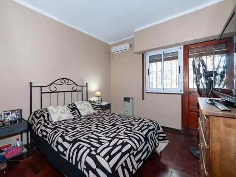 Depto Tipo Casa 5 ambientes con 1 baño