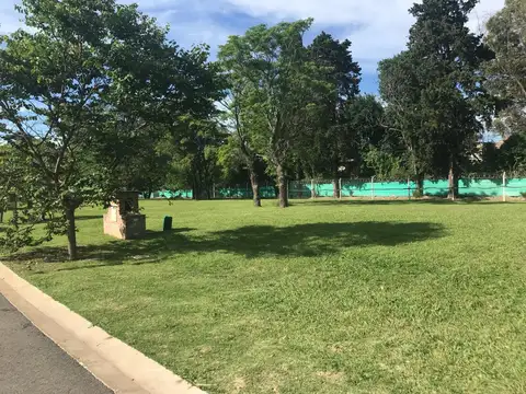 Terreno en Barrio Privado Alvear (Benavidez)