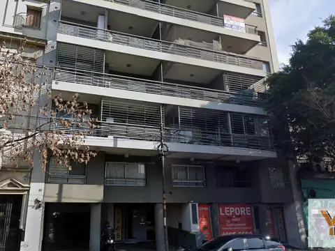 Avenida La Plata e/ Estrada y Tejedor