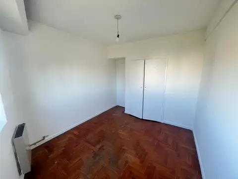 Departamento en Alquiler en Villa Luro, $ 680.000