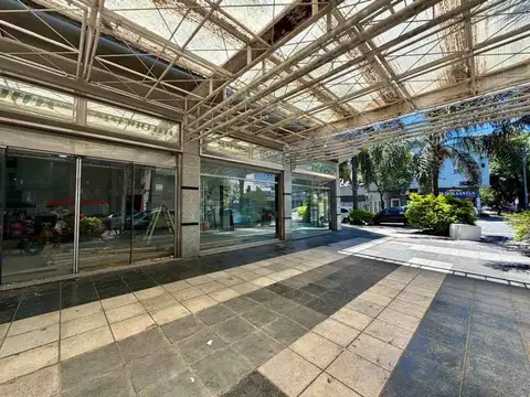 Local en Alquiler 35 años