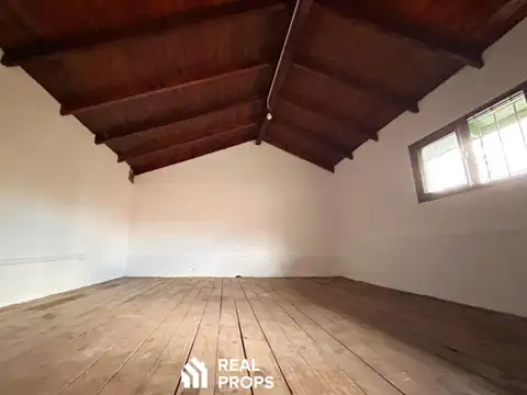 Casa 3 ambientes con 1 baño