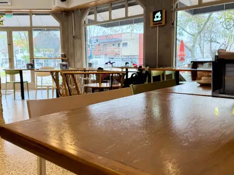 VENTA FONDO DE COMERCIO CAFETERÍA VILLA PRIMERA