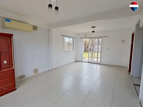 Casa 3 ambientes con 2 baños