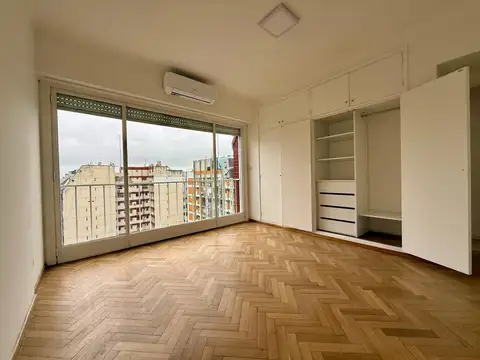 SEMIPISO 4 Ambientes con Dependencia - Piso Alto