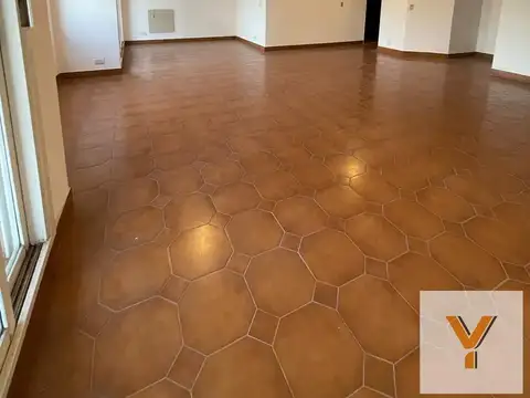 Departamento en Alquiler de 4 dormitorios