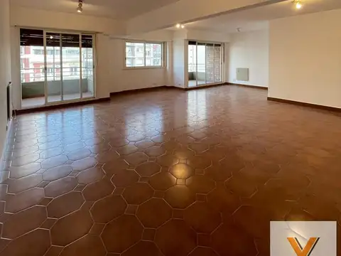 Departamento en Venta - 4 Dormitorios 3 Baños - 200mts - Belgrano
