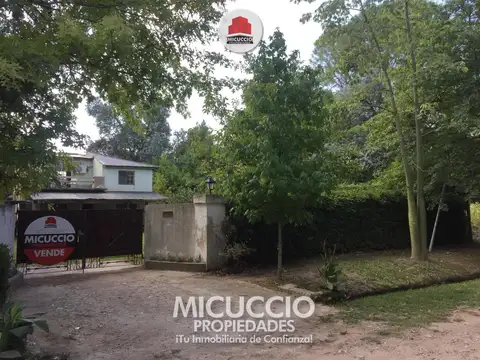 Casaquinta en Venta, Strauss N°2822,  B° El Cazador, Escobar