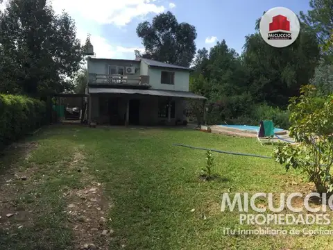 Casaquinta en Venta, Strauss N°2822,  B° El Cazador, Escobar