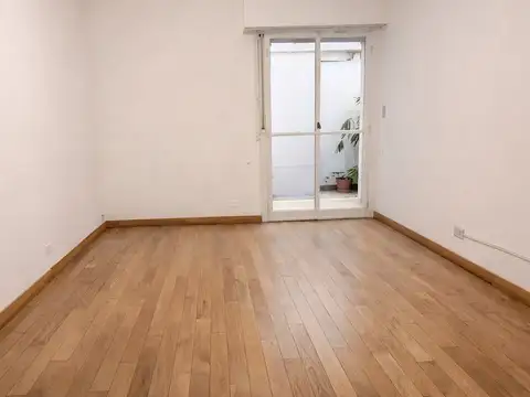 Depto 2 ambientes en Recoleta, Apto Profesional,  en PB con patio