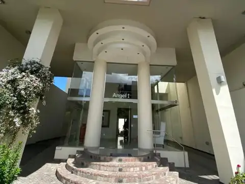 Sarmiento 1700, Piso 3