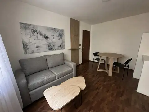 Departamento amoblado a una cuadra del patio olmos