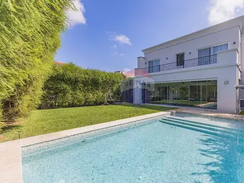 Venta casa Los Alisos Nordelta interna 5 ambientes