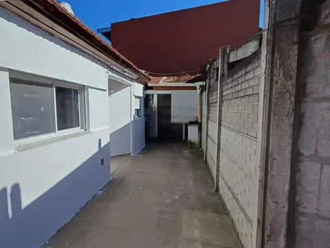 Depto Tipo Casa en Alquiler de 3 ambientes