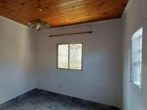 Depto Tipo Casa 3 ambientes con 1 baño