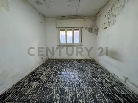 Hector Noya 500, Piso 0