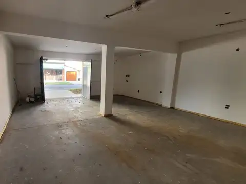 VENTA LOCAL COMERCIAL 174m2  Barrio Belgrano