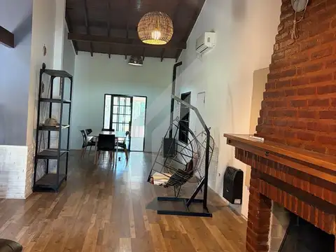 Casa en Alquiler en Boca Ratón, USD 850