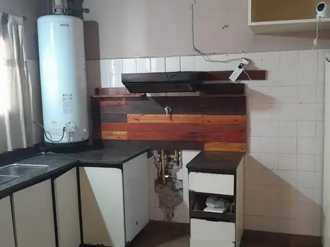 Aguado 500, Piso -