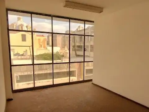 Oficina en Alquiler 45 años