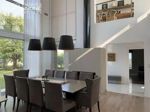 Casa 4 ambientes con 3 baños