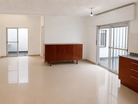 Depto Tipo Casa en Venta de 2 ambientes