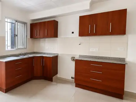 Depto Tipo Casa en Venta 35 años