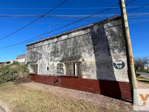 Casa en venta - 2 Dormitorios 1 Baño - Mercedes